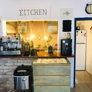 Denizati Hostal