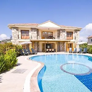 Havuzlu Villa İzmir